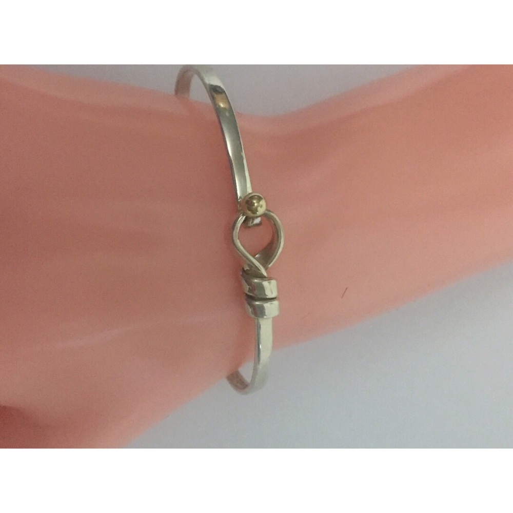 🚫SOLD🚫Tiffany Silver w/ Gold Hook & Eye Bracelet - Picture 3 of 7